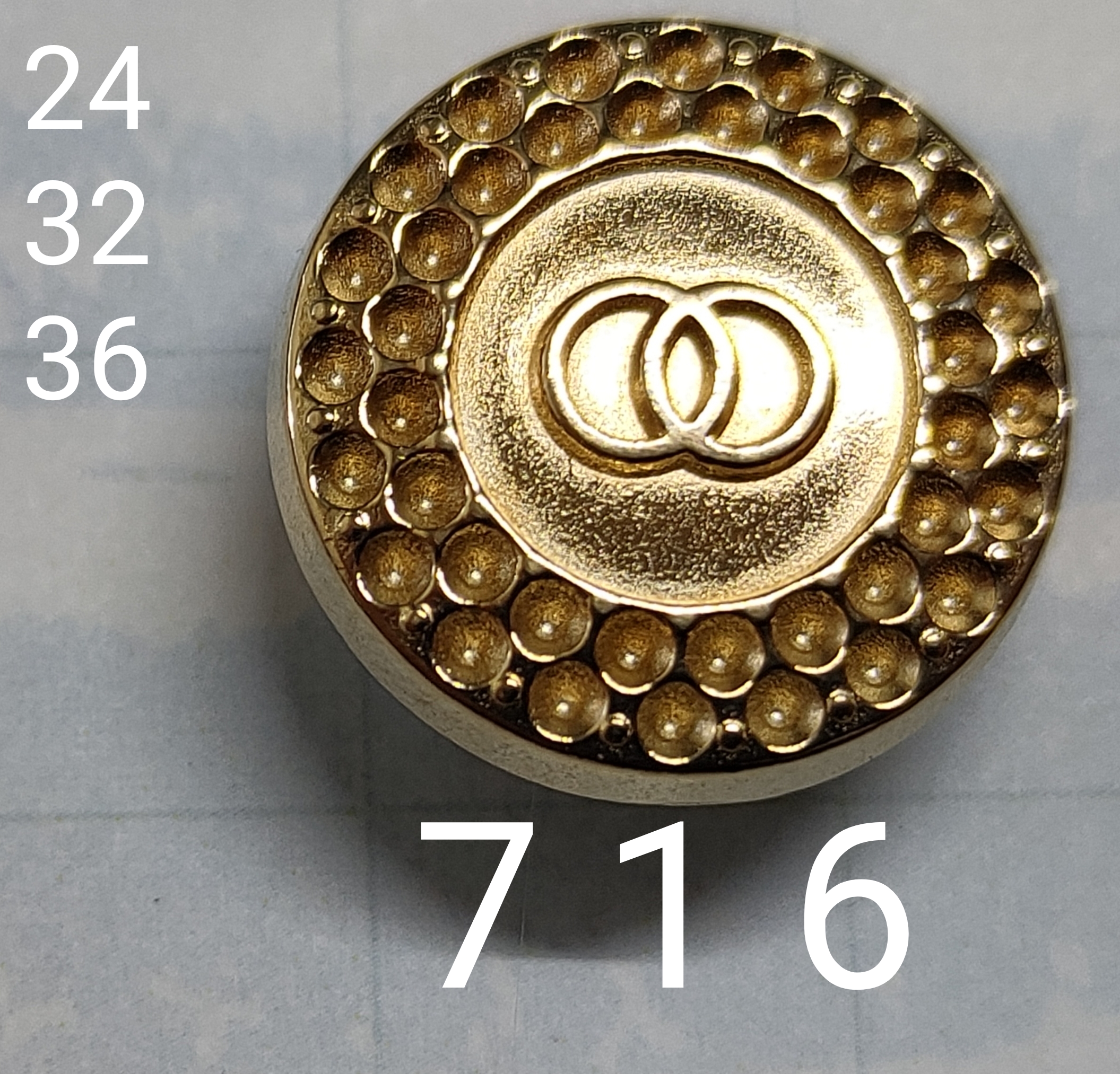 KOD 716
